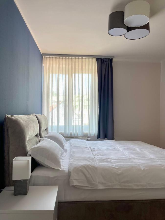 Homely Stay Apartment 2 Sankt Poelten Esterno foto